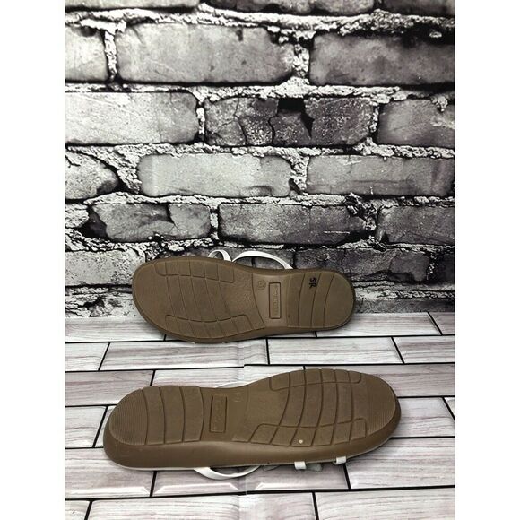 Thom McAn White Leather Floral Flip Flop Wedge Sandals Women’s Sz 6M US/36.5EU - Picture 8 of 14